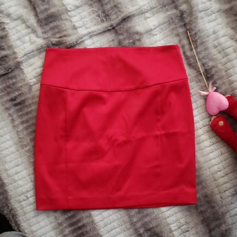 NWOT Express Red Mini